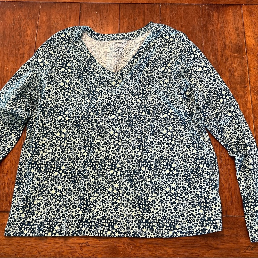 Sonoma Petite Short Sleeve Tee in Blue Floral Print